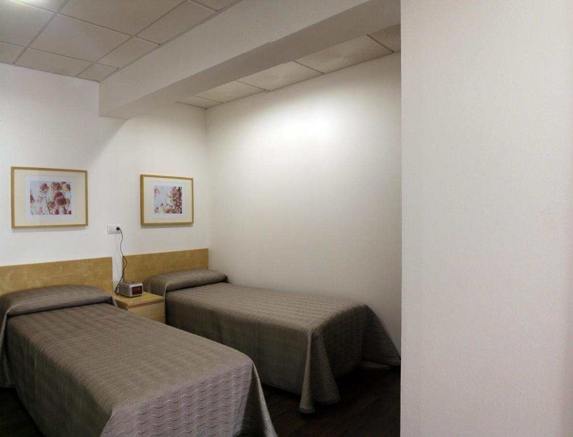 Hostal Jentoft Seville Luaran gambar