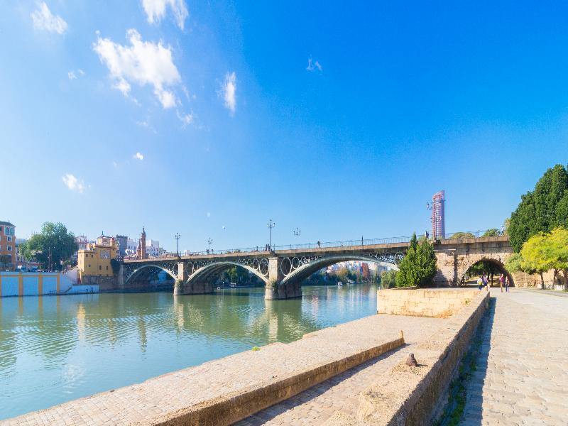 Hostal Jentoft Seville Luaran gambar